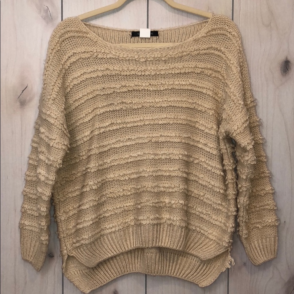 Ivory Sweater Pullover - Picture 4 of 4